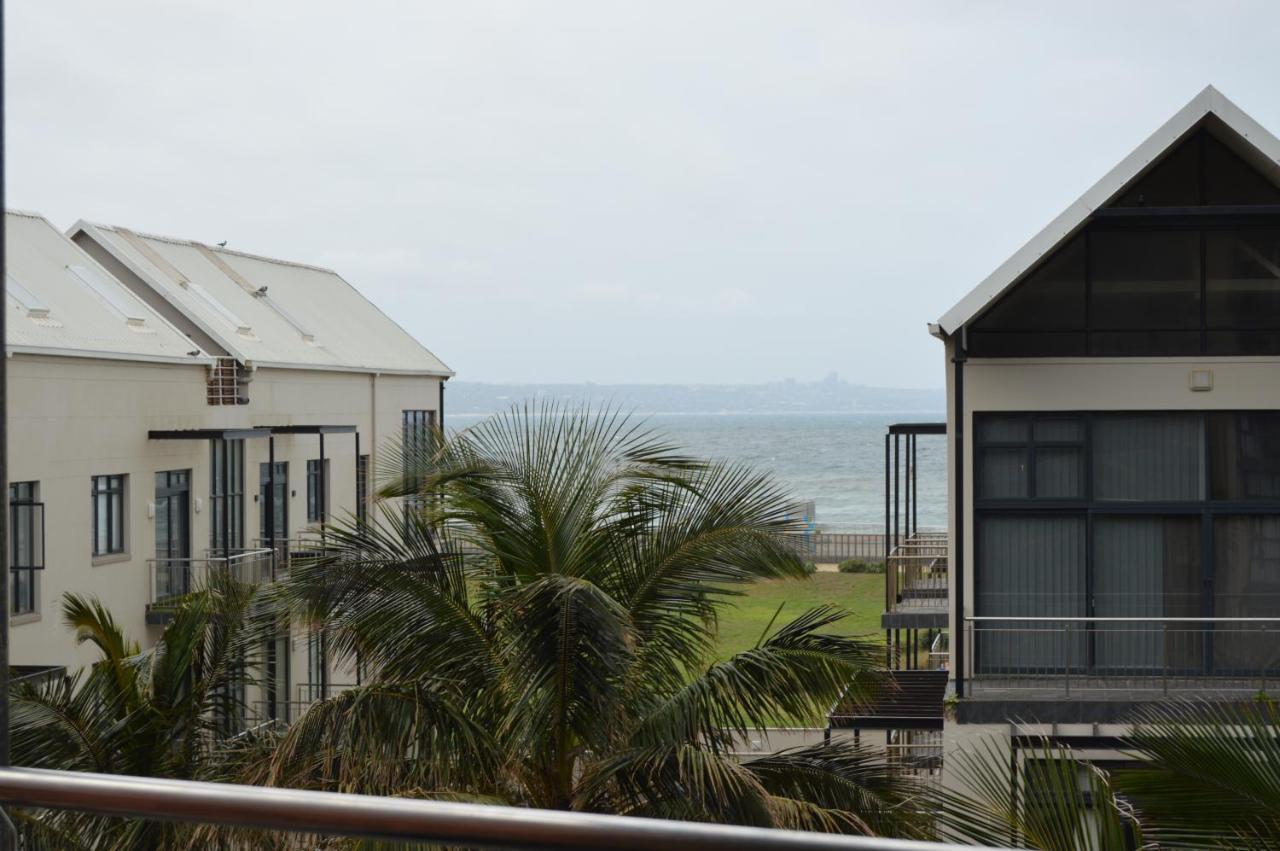 Front Apartment *